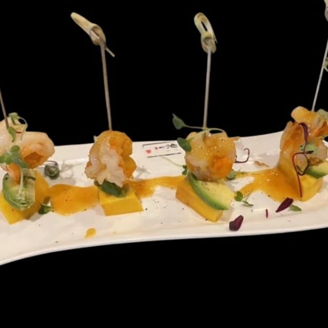 Mango Shrimp (4 Pieces).